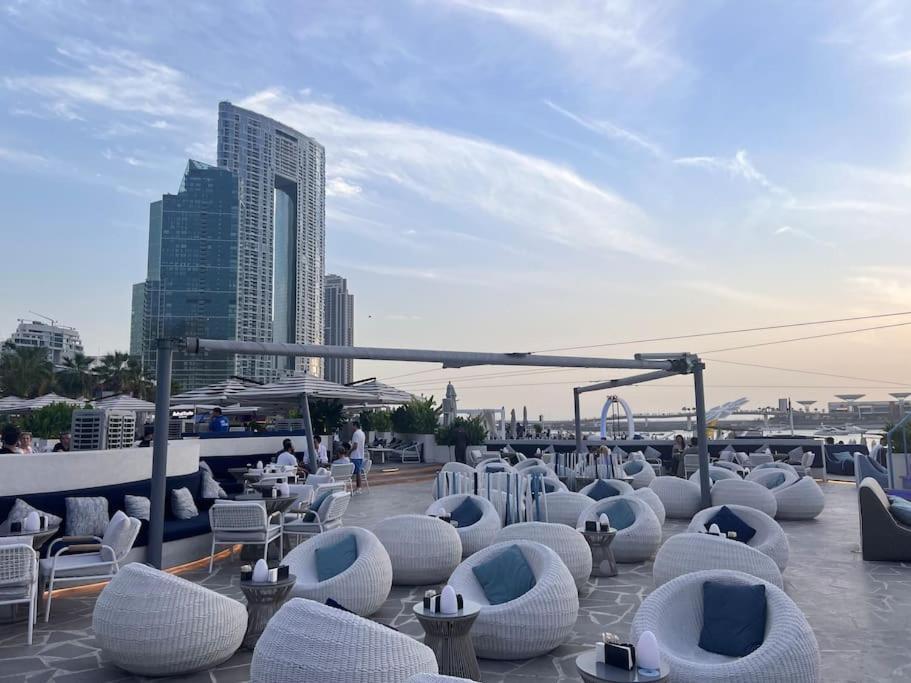 דובאי Jumeirah Beach Residents, Free Parking מראה חיצוני תמונה